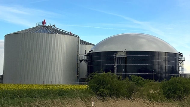 Moderno postrojenje za biogas - © Pixabay