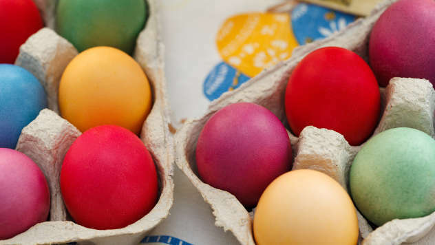 Easter eggs - wikimedia.org