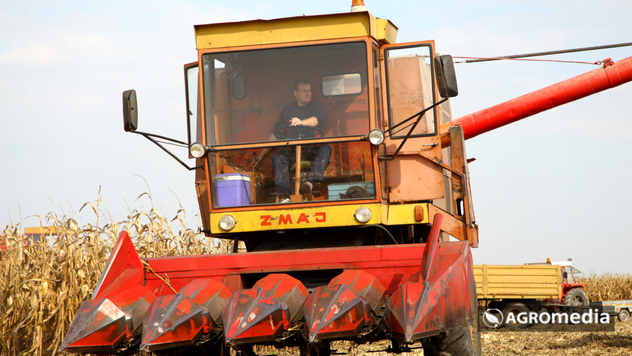 Kombajniranje kukuruza - © Agromedia
